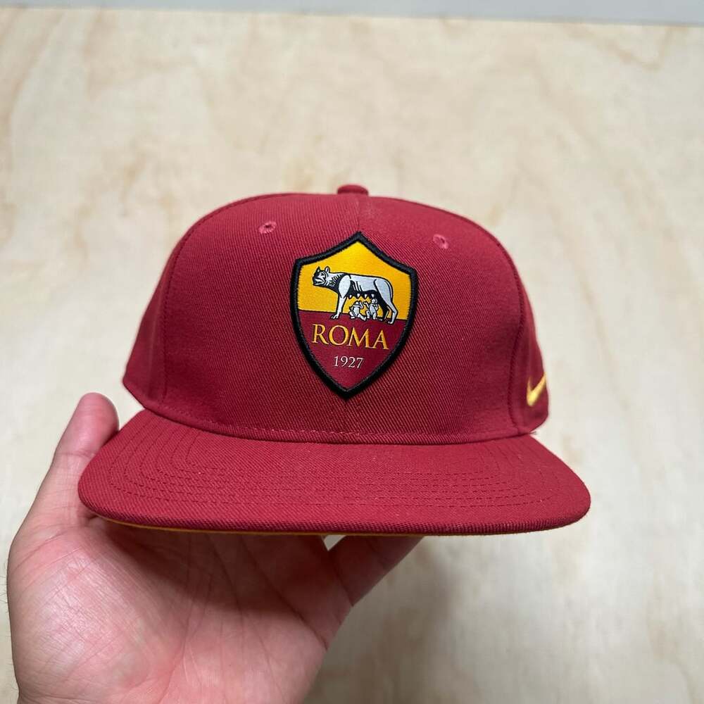 Nike AS Roma Pro Snapback Red Hat Cap